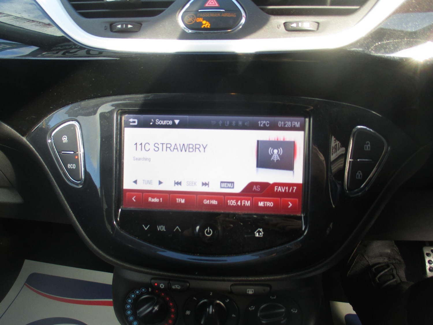 Used Vauxhall Corsa 2015 for sale - 76349852: Photo 8