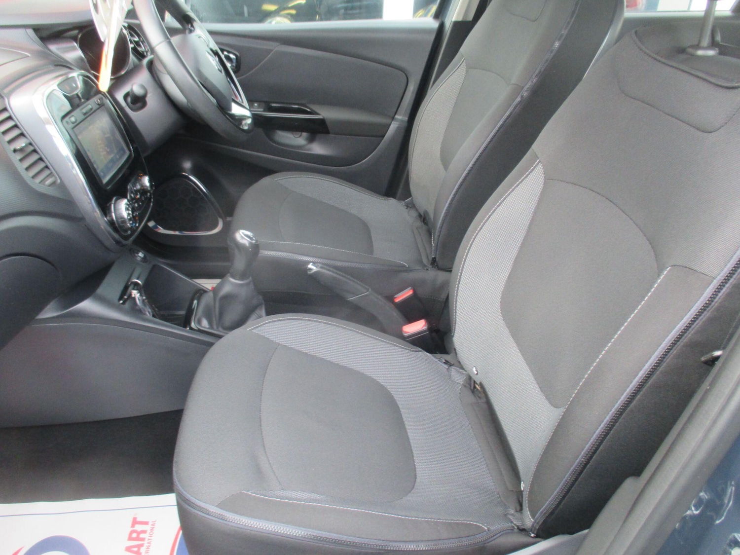 Used Renault Captur 2015 for sale - 77510733: Photo 24