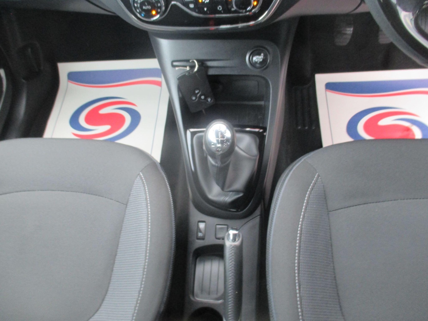 Used Renault Captur 2015 for sale - 77510733: Photo 31