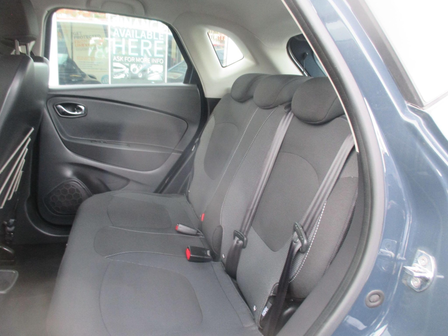 Used Renault Captur 2015 for sale - 77510733: Photo 34