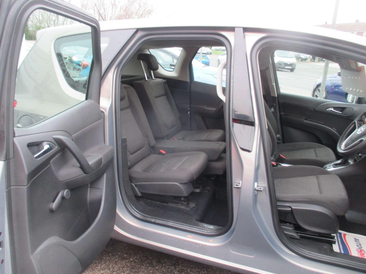 Used Vauxhall Meriva 2015 for sale - 77330448: Photo 13