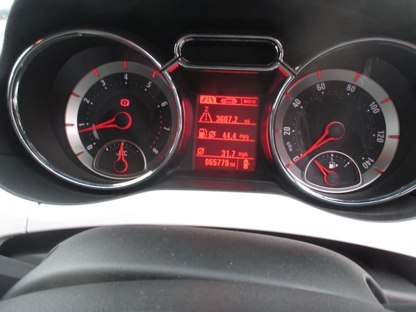 Used Vauxhall ADAM 2016 for sale - 76251334: Photo 9