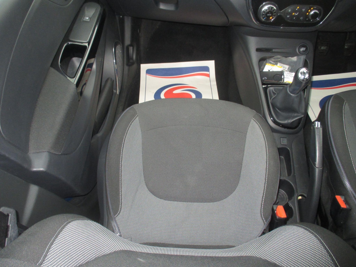 Used Renault Captur 2016 for sale - 76990469: Photo 30