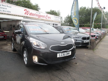 Used Kia Carens 2016 for sale - 79211948: Photo