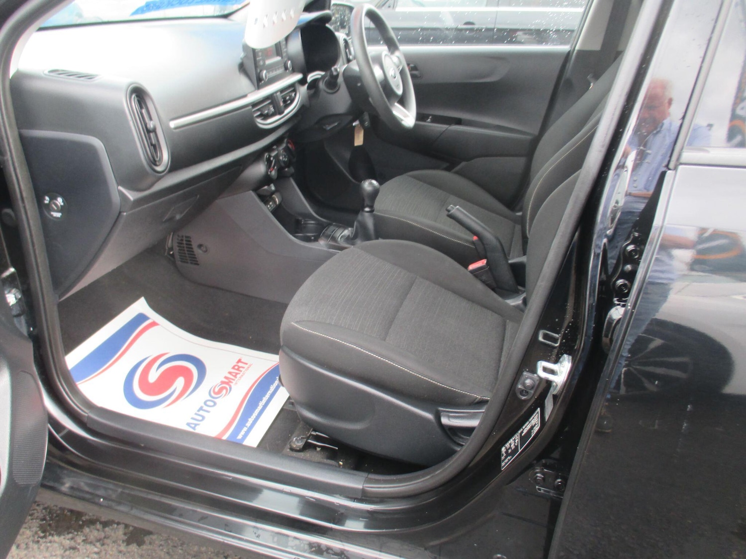 Used Kia Picanto 2018 for sale - 76989081: Photo 20