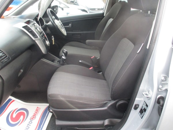 Used Kia Venga 2011 for sale - 76200323: Photo 15