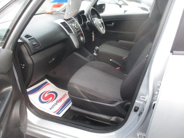 Used Kia Venga 2011 for sale - 76200323: Photo 16