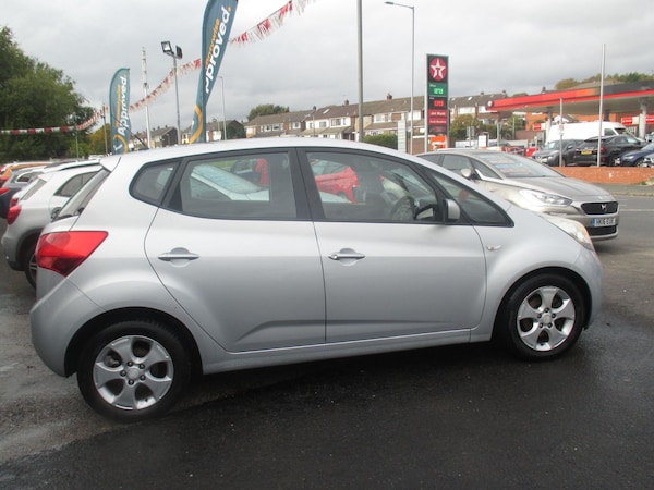 Used Kia Venga 2011 for sale - 76200323: Photo 6