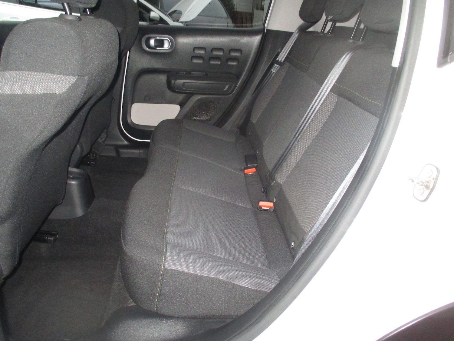 Used Citroen C3 2018 for sale - 76214168: Photo 28