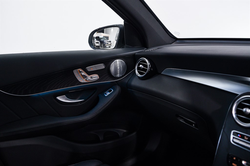 Used Mercedes-Benz GLC 2019 for sale - 77631004: Photo 21