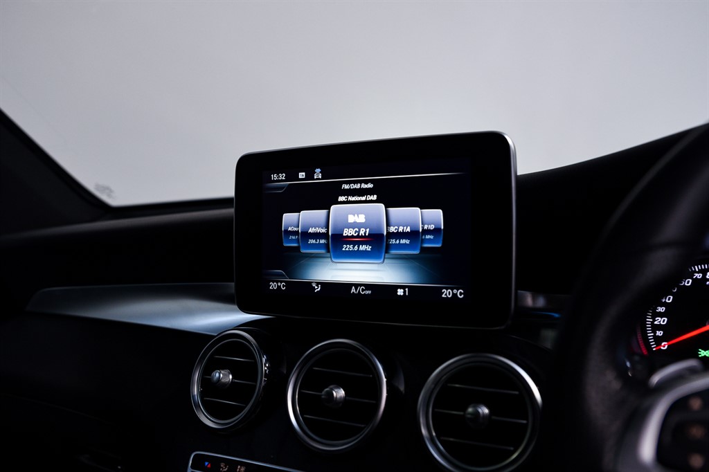 Used Mercedes-Benz GLC 2019 for sale - 77631004: Photo 25