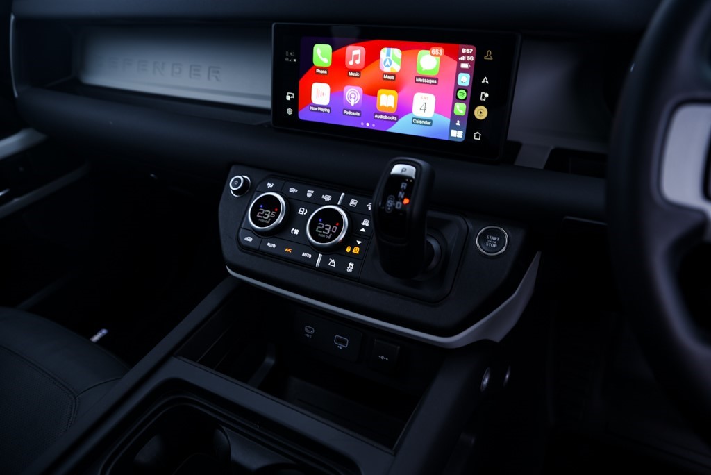 Used Land Rover Defender 2023 for sale - 77151717: Photo 18