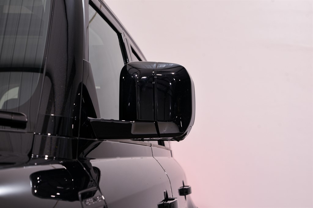 Used Land Rover Defender 2023 for sale - 77151717: Photo 9