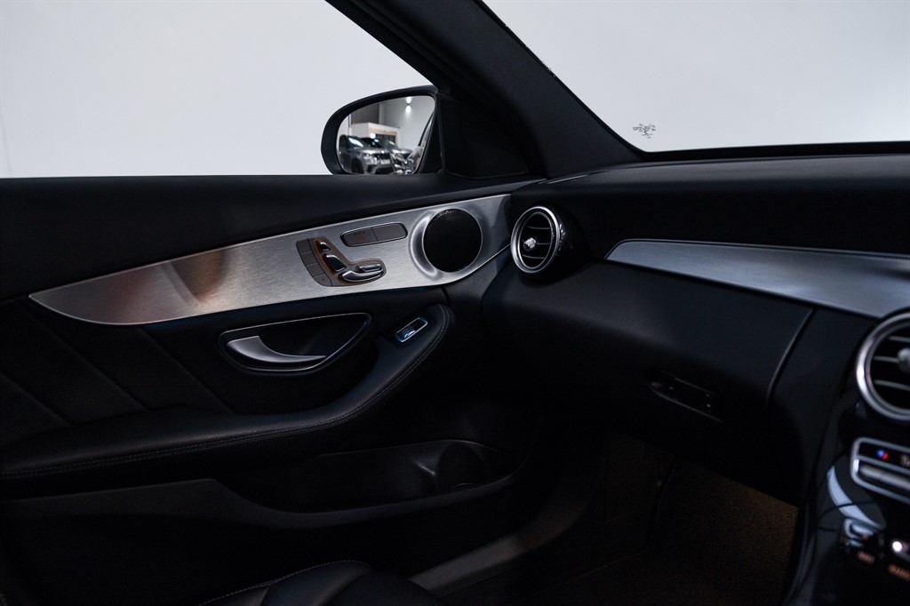 Used Mercedes-Benz C Class 2017 for sale - 77205848: Photo 20