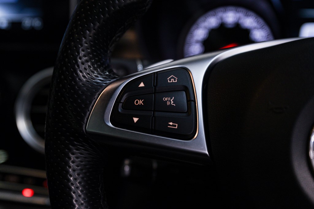 Used Mercedes-Benz C Class 2017 for sale - 77205848: Photo 36