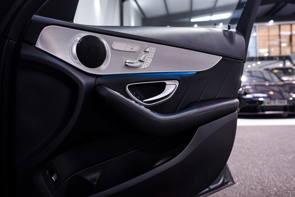 Used Mercedes-Benz C Class 2017 for sale - 77205848: Photo 38