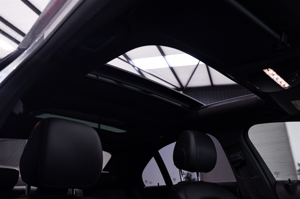 Used Mercedes-Benz C Class 2017 for sale - 77205848: Photo 4