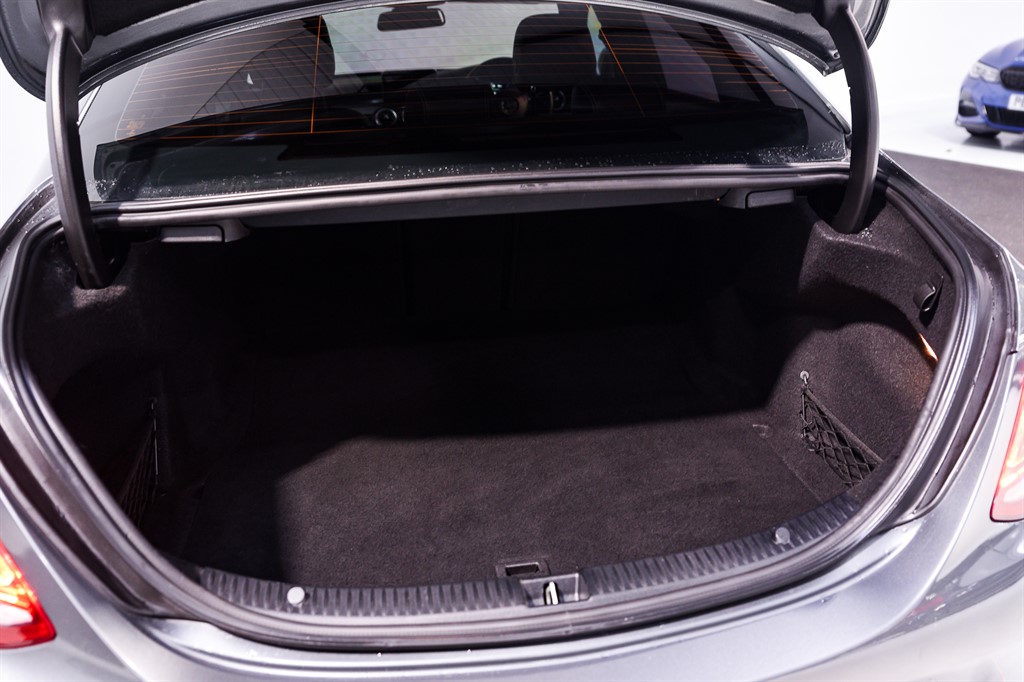 Used Mercedes-Benz C Class 2017 for sale - 77205848: Photo 43