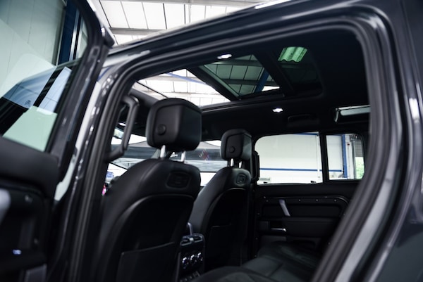 Used Land Rover Defender 110 2021 for sale - 75318235: Photo 28