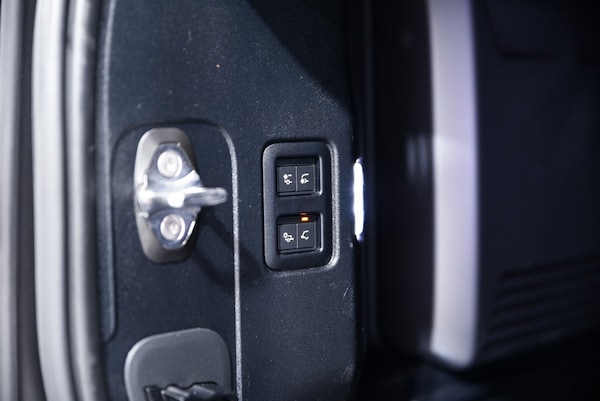 Used Land Rover Defender 110 2021 for sale - 75318235: Photo 38