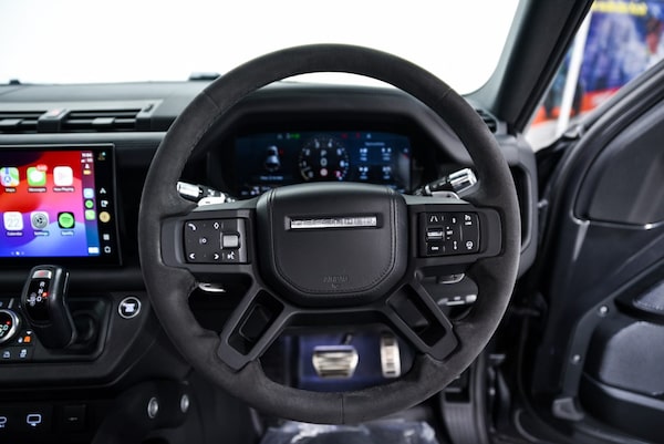 Used Land Rover Defender 110 2021 for sale - 75318235: Photo 44