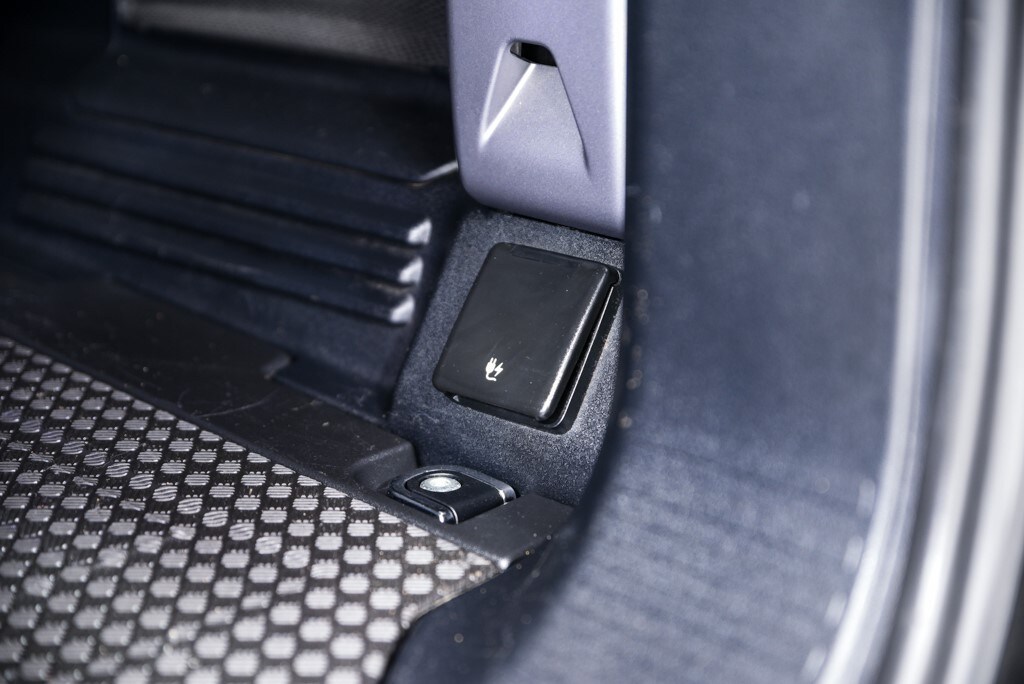 Used Land Rover Defender 110 2021 for sale - 75318235: Photo 71