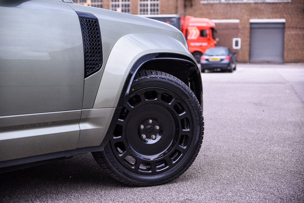 Used Land Rover Defender 110 2022 for sale - 76587112: Photo 14