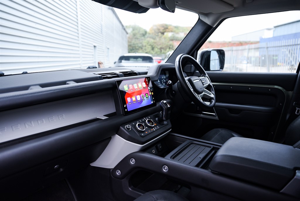 Used Land Rover Defender 110 2022 for sale - 76587112: Photo 18