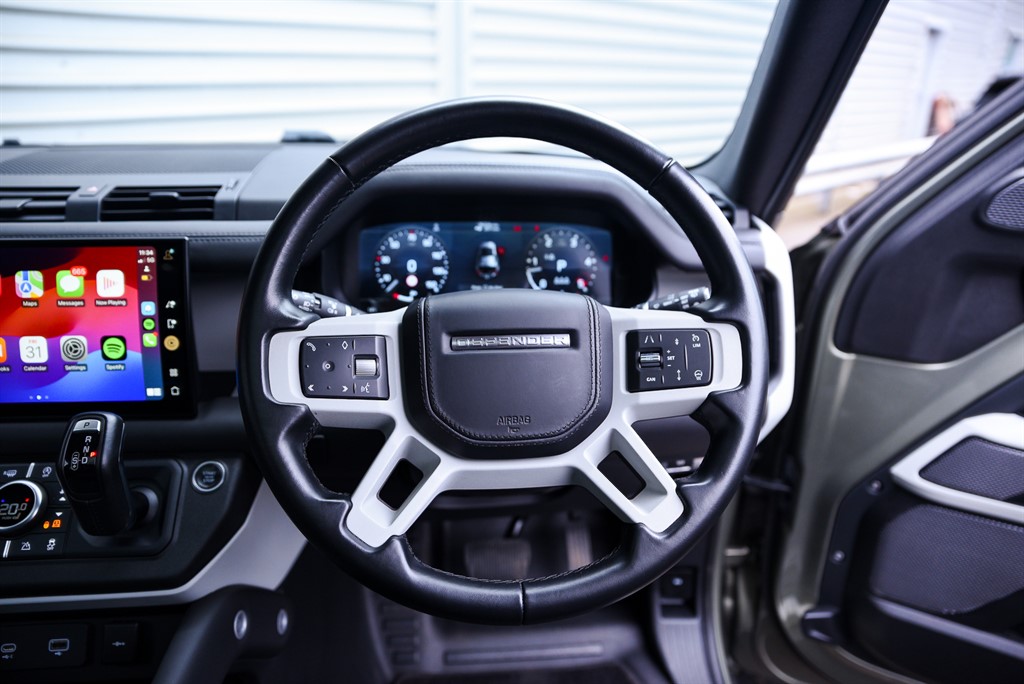 Used Land Rover Defender 110 2022 for sale - 76587112: Photo 19