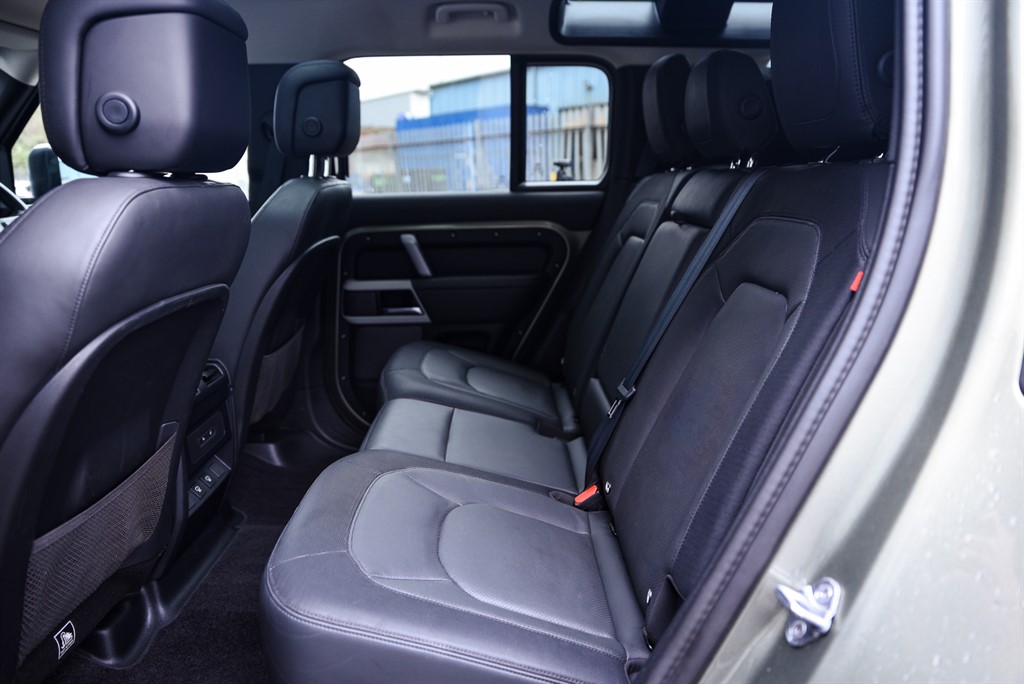 Used Land Rover Defender 110 2022 for sale - 76587112: Photo 21