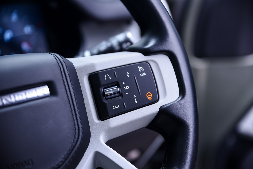 Used Land Rover Defender 110 2022 for sale - 76587112: Photo 26