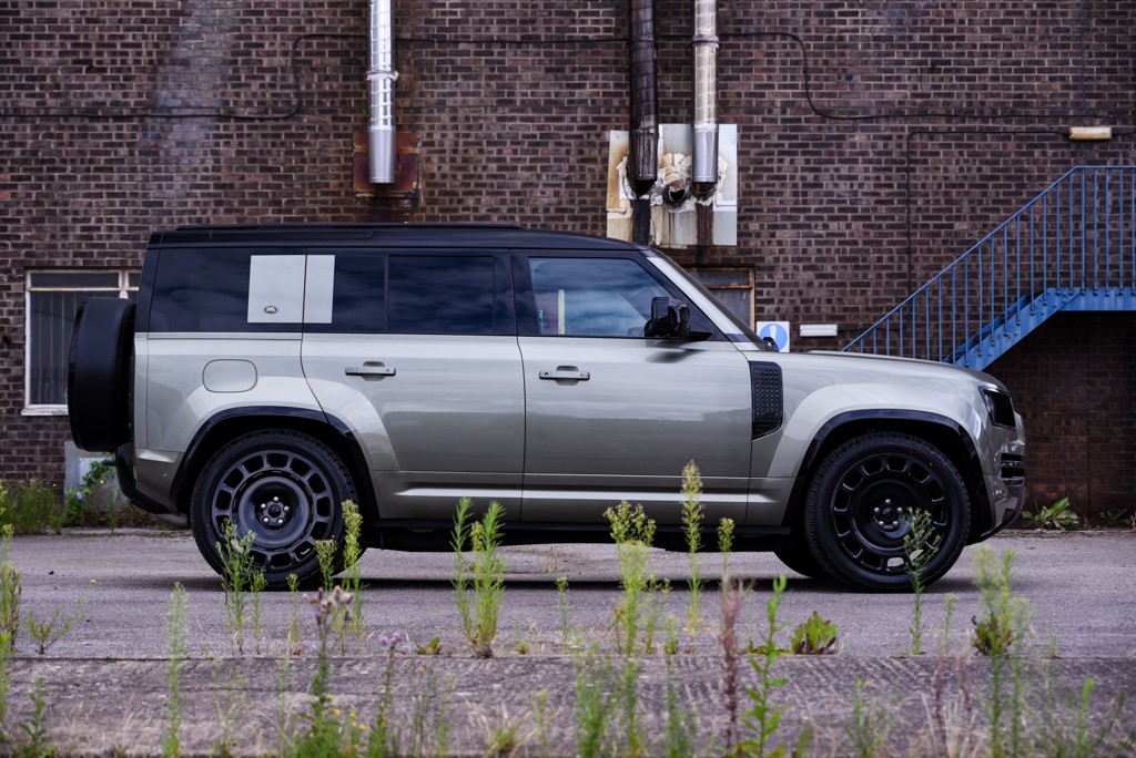 Used Land Rover Defender 110 2022 for sale - 76587112: Photo 3