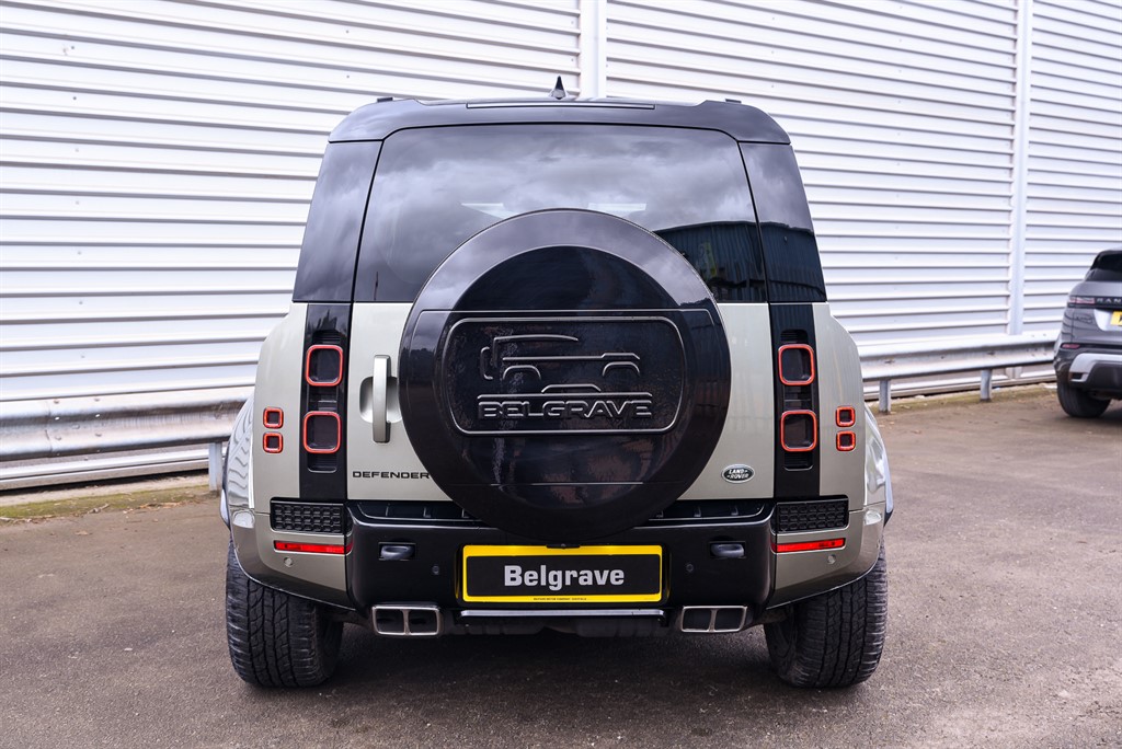 Used Land Rover Defender 110 2022 for sale - 76587112: Photo 8