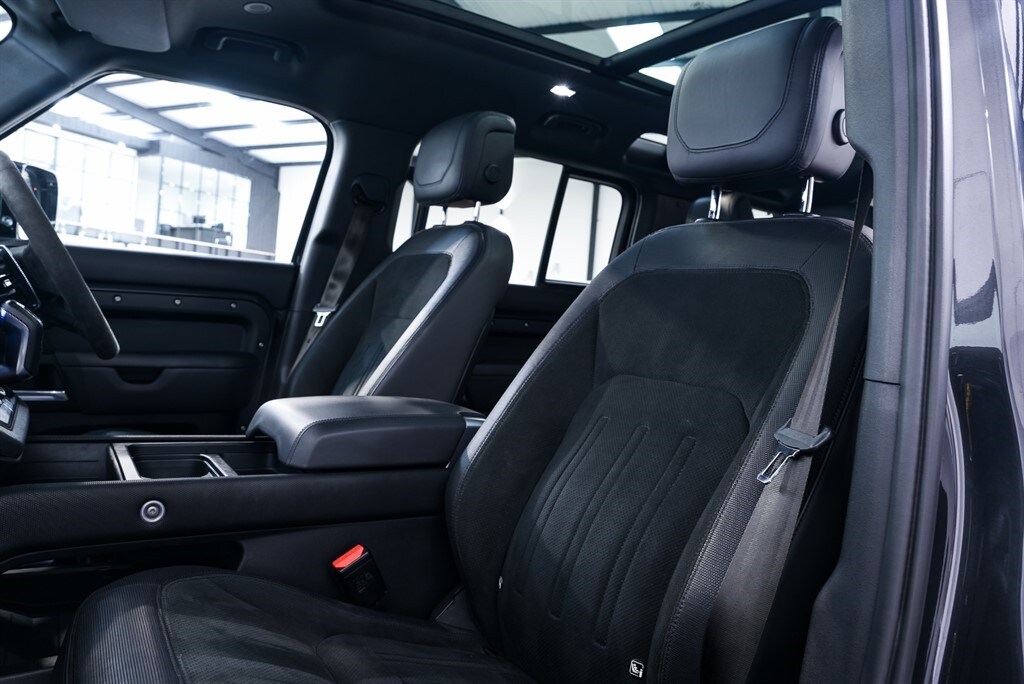 Used Land Rover Defender 110 2021 for sale - 77093027: Photo 37