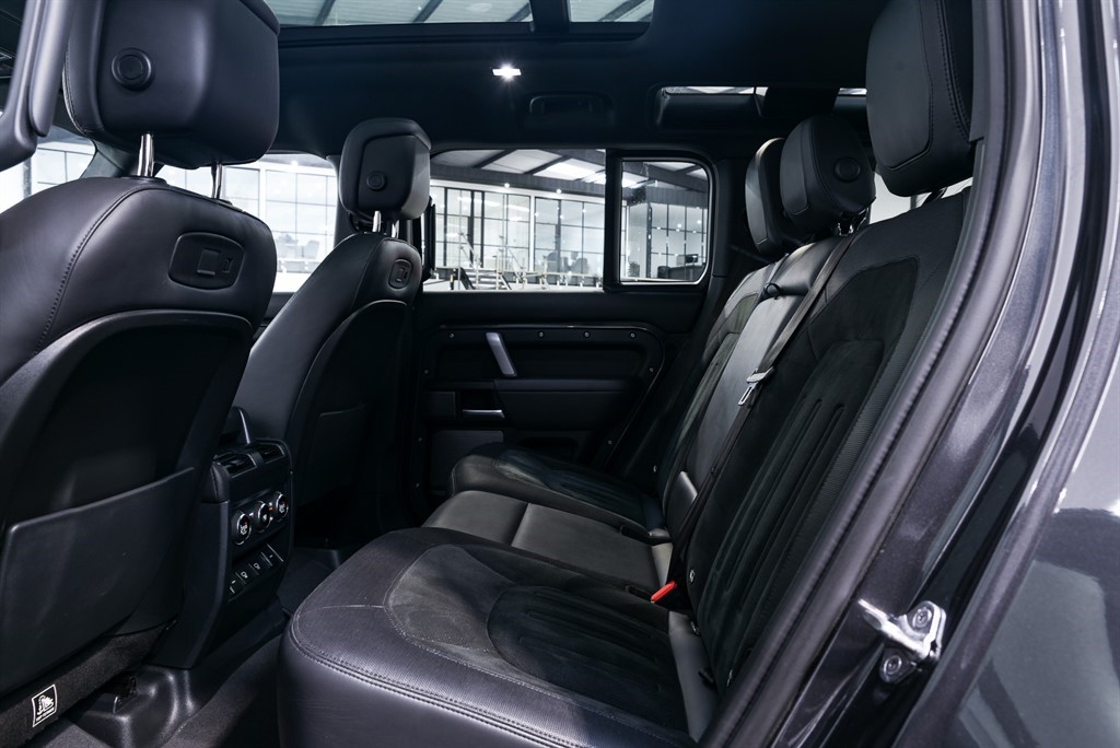 Used Land Rover Defender 110 2021 for sale - 77093027: Photo 38