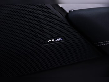 Used Land Rover Range Rover Velar 2022 for sale - 76882111: Photo