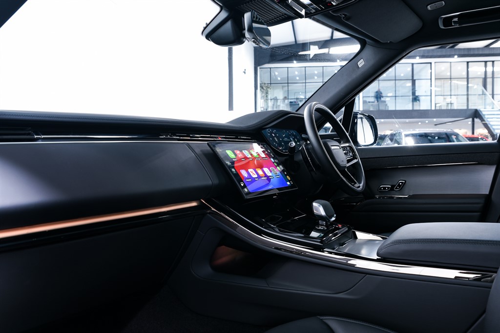 Used Land Rover Range Rover Sport 2024 for sale - 78022712: Photo 14