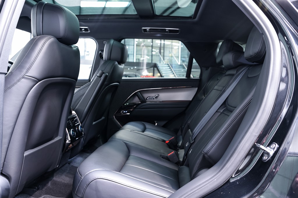 Used Land Rover Range Rover Sport 2024 for sale - 78022712: Photo 16