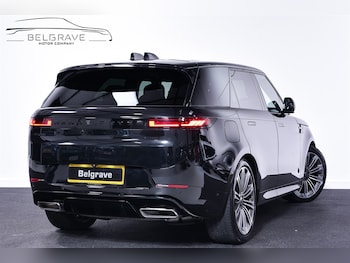 Used Land Rover Range Rover Sport 2024 for sale - 78022712: Photo