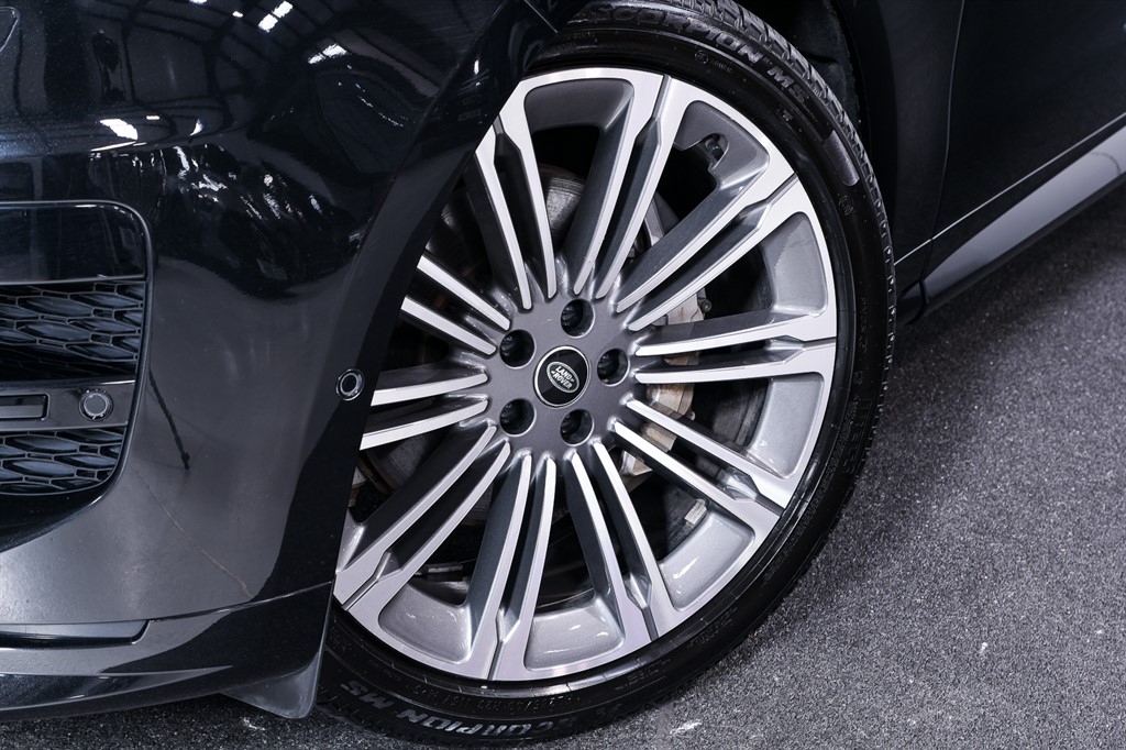 Used Land Rover Range Rover Sport 2024 for sale - 78022712: Photo 9