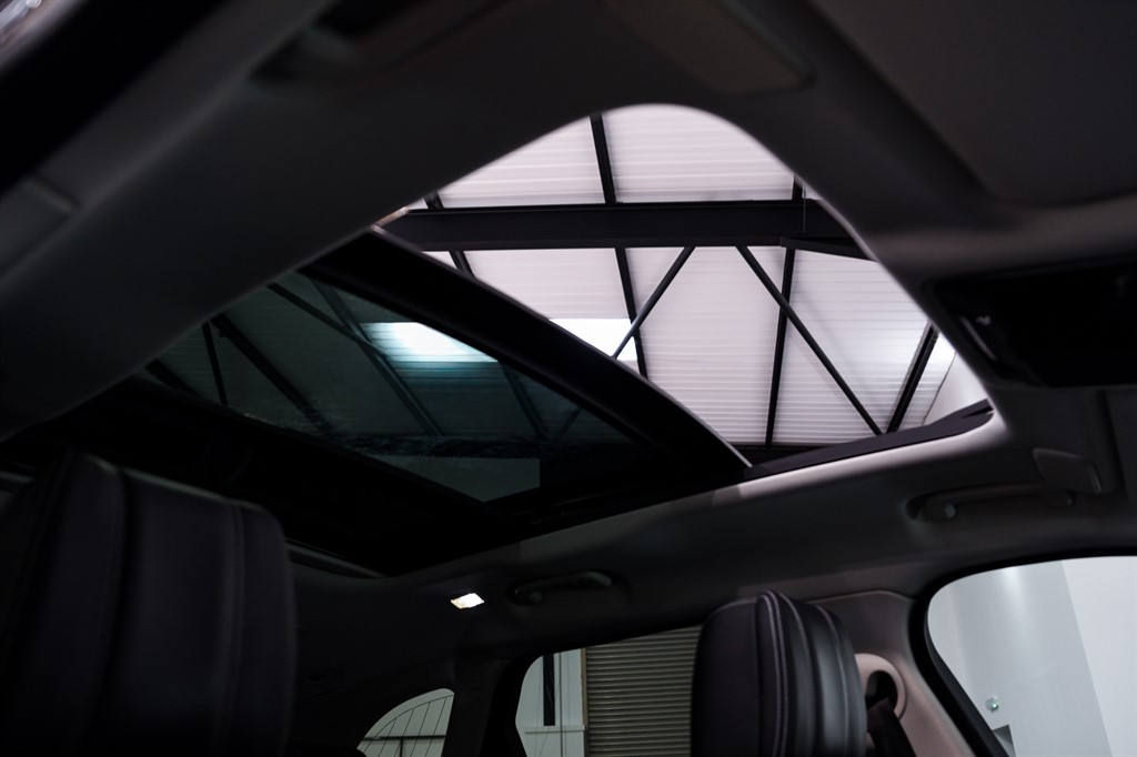 Used Land Rover Range Rover Velar 2022 for sale - 77389265: Photo 4