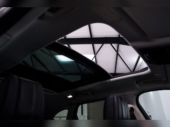 Used Land Rover Range Rover Velar 2022 for sale - 77389265: Photo