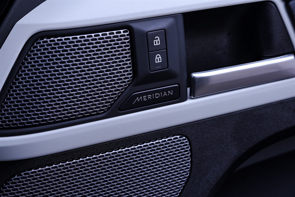 Used Land Rover Defender 110 2023 for sale - 76311428: Photo 19