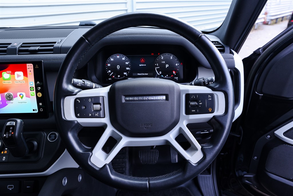 Used Land Rover Defender 110 2023 for sale - 76311428: Photo 20