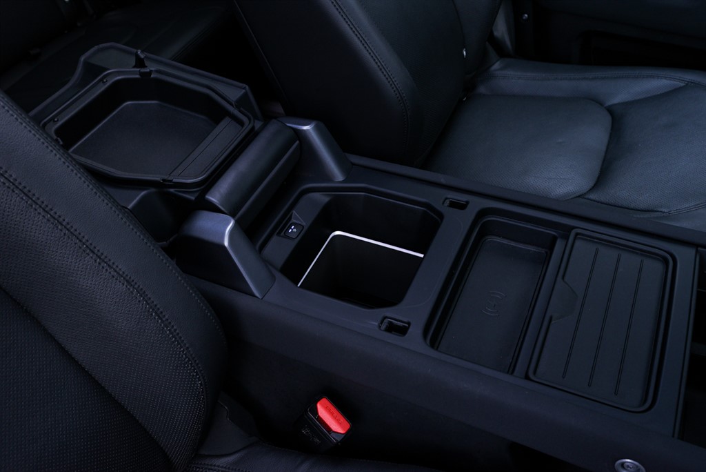 Used Land Rover Defender 110 2023 for sale - 76311428: Photo 26