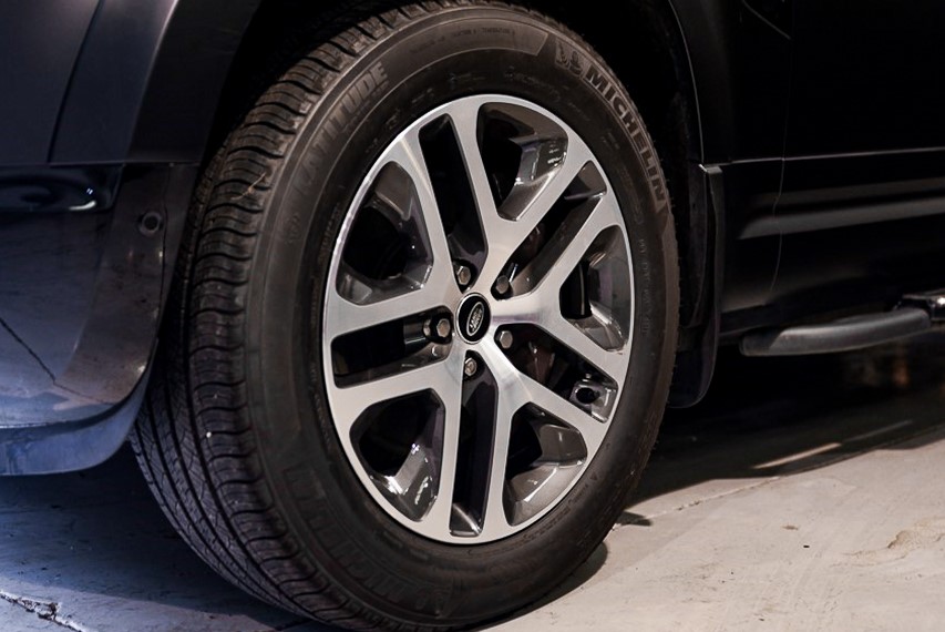 Used Land Rover Defender 110 2023 for sale - 76311428: Photo 29