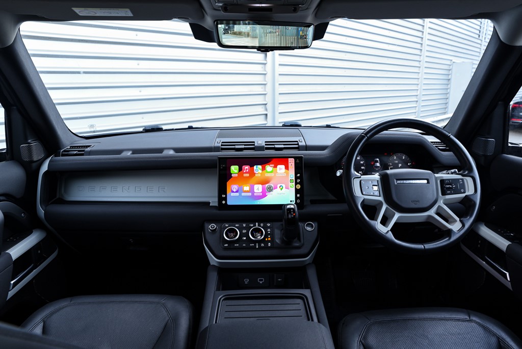 Used Land Rover Defender 110 2023 for sale - 76311428: Photo 8