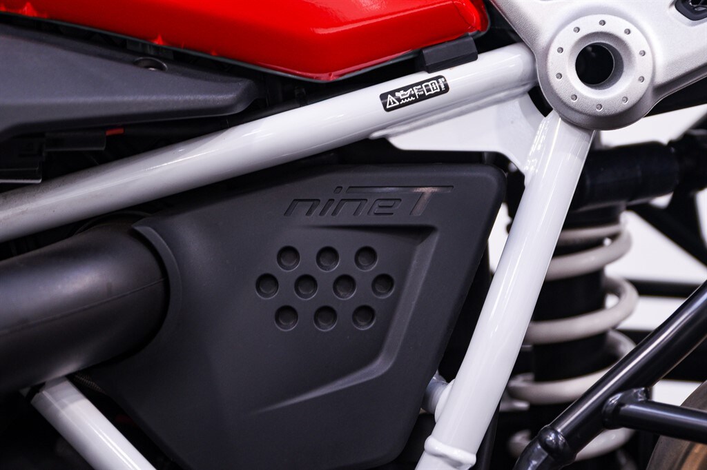 BMW R NINET