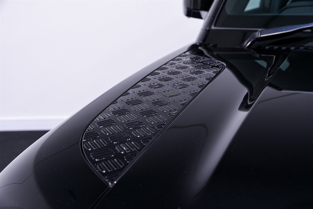 Used Land Rover Defender 2023 for sale - 76668365: Photo 14