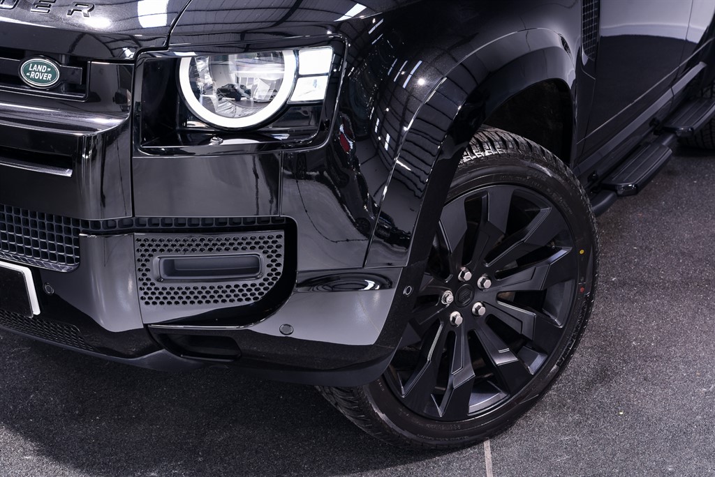 Used Land Rover Defender 2023 for sale - 76668365: Photo 9